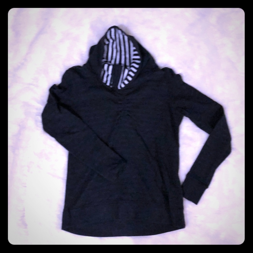 Lululemon sweatshirt
